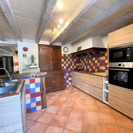 Holiday home Sarahandia Aldudes